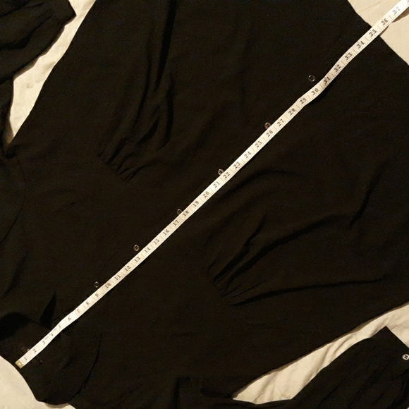 Textured button down w/roll tab sleeve - Picture 11 of 13